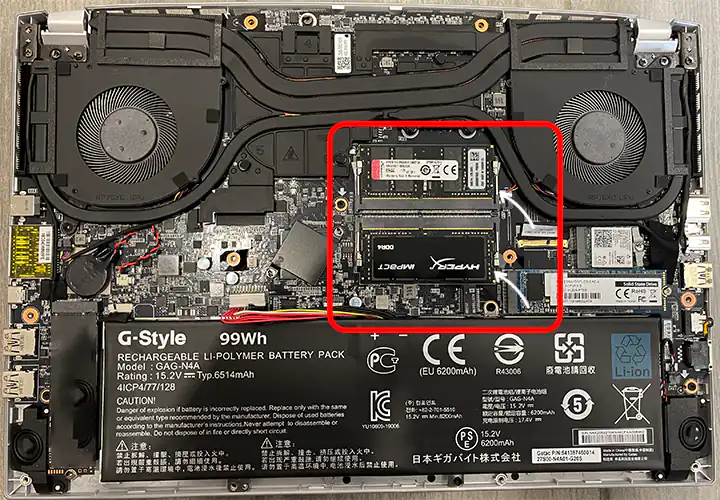 Доступні роз'єми пам'яті на ноутбуці